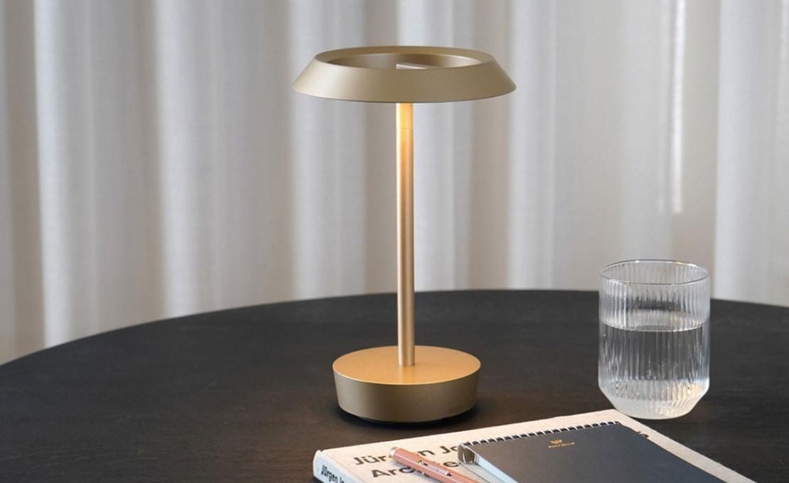 Настольная лампа модель Halo Portable Table Lamp - Rechargeable от фабрики Astro Lighting