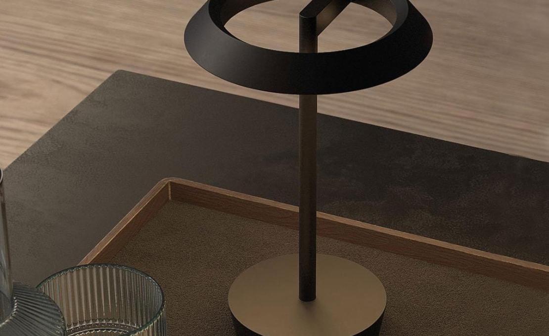 Настольная лампа модель Halo Portable Table Lamp - Rechargeable от фабрики Astro Lighting