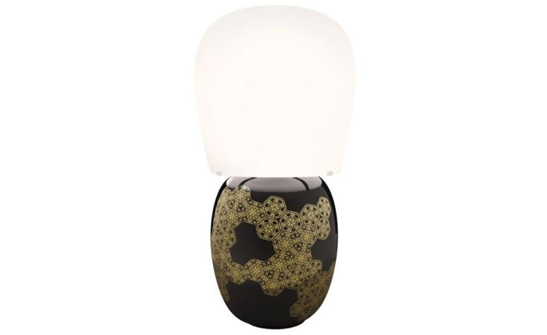Настольная лампа модель Hive Table Lamp от фабрики KDLN
