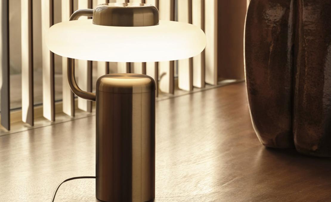 Настольная лампа модель Tratto - Table Lamp от фабрики KDLN