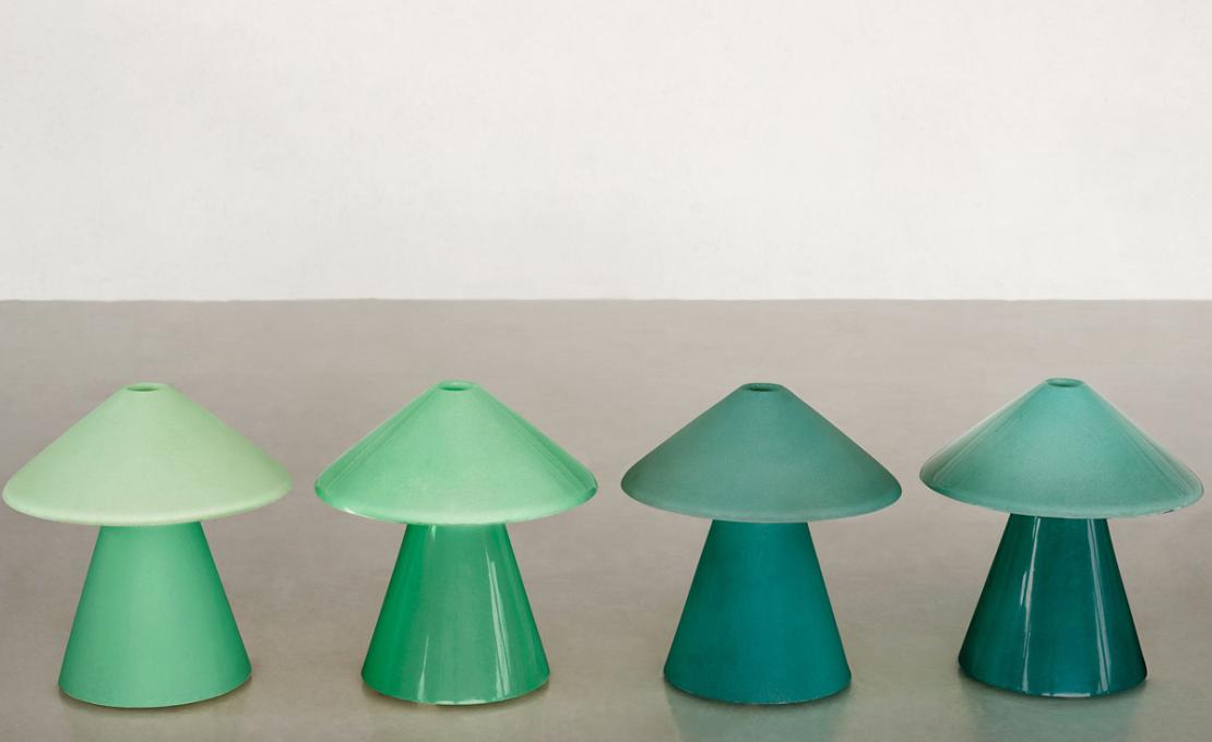 Настольная лампа модель Ada Lampada da Tavolo от фабрики Tacchini