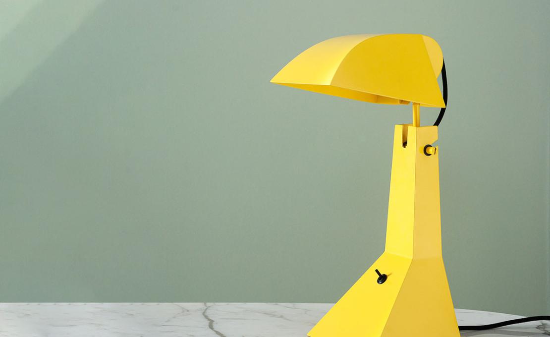 Настольная лампа модель E63 Lampada da Tavolo от фабрики Tacchini