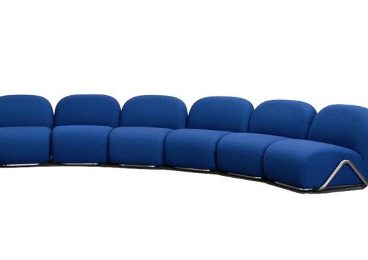 Диван модель Victoria Modular Sofa от фабрики Tacchini