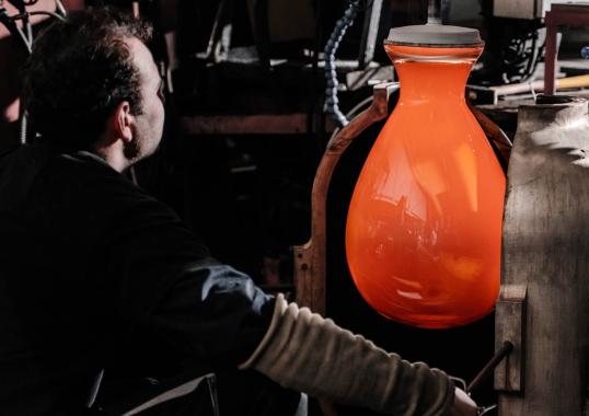 Подвесной светильник модель Phenomena Cone - Suspension Lamp от фабрики Bomma