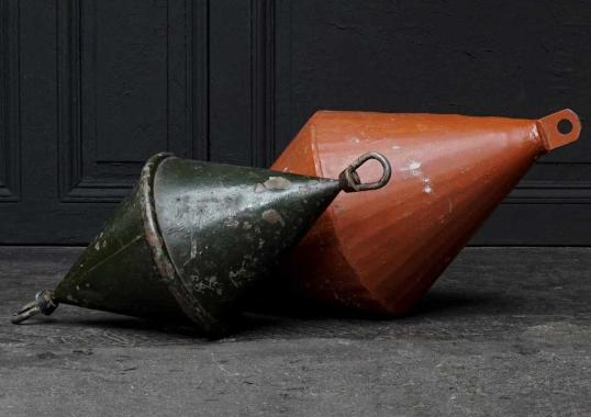 Подвесной светильник модель Buoy Collection Sphere Suspension Lamp от фабрики Bomma