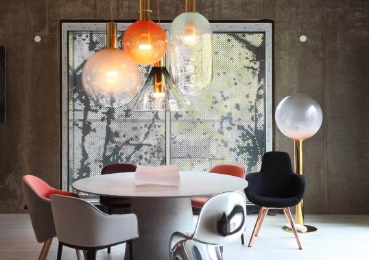 Торшер модель Phenomena Large Ball - Floor Lamp от фабрики Bomma