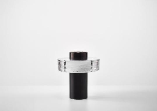 Настольная лампа модель Ollo Portable Lamp от фабрики Bomma