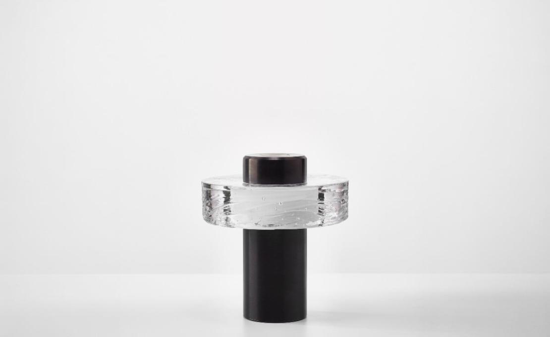 Настольная лампа модель Ollo Portable Lamp от фабрики Bomma