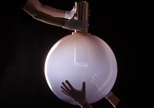 Торшер модель Phenomena Large Ball - Floor Lamp от фабрики Bomma