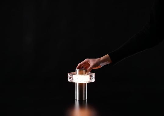Настольная лампа модель Ollo Portable Lamp от фабрики Bomma