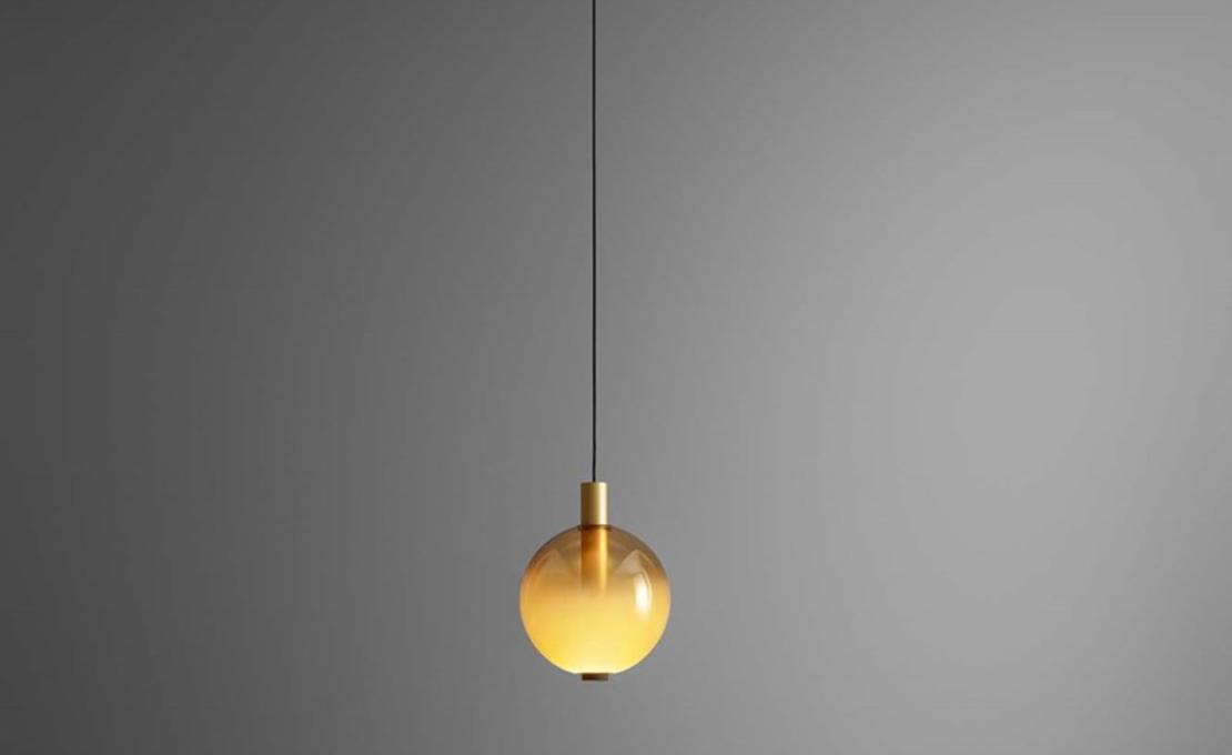 Подвесной светильник модель Beam Stick Nuance Suspension Lamp от фабрики Olev Lighting