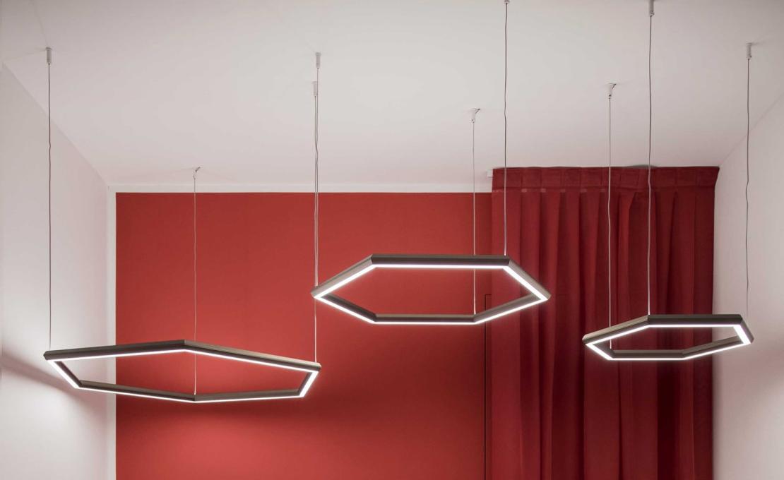 Подвесной светильник модель Exagon Suspension Lamp от фабрики Olev Lighting
