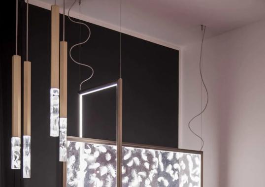 Подвесной светильник Shine Vertical Plumage Suspension Lamp от Olev Lighting image 6