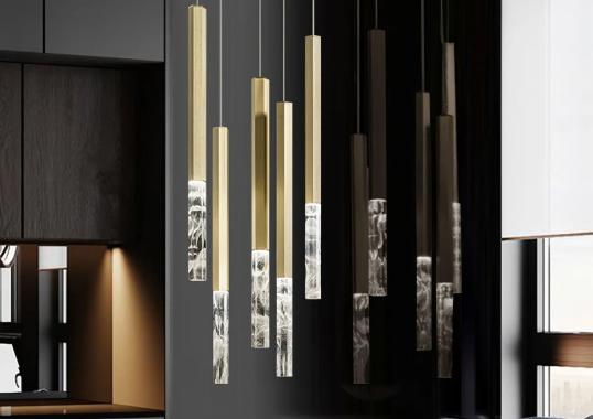 Подвесной светильник модель Shine Vertical Plumage Suspension Lamp от фабрики Olev Lighting