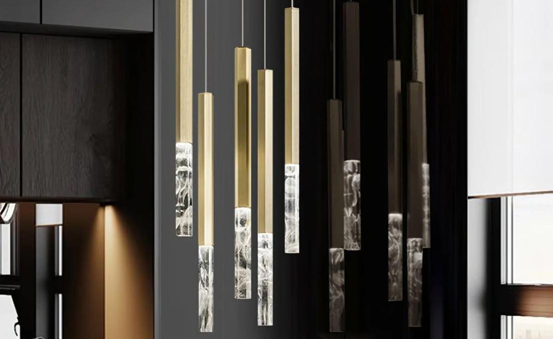 Подвесной светильник модель Shine Vertical Plumage Suspension Lamp от фабрики Olev Lighting