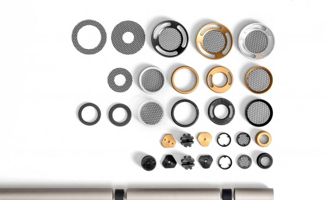 Подвесной светильник модель Beam Stick Metal 80 Suspension Lamp от фабрики Olev Lighting