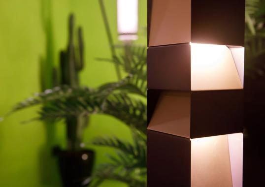 Торшер модель Stick Lampada Terra от фабрики Firmamento Milano