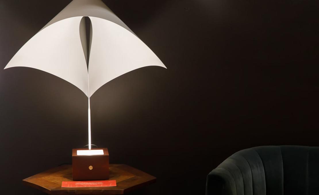 Настольная лампа модель Badessa Lampada da Tavolo от фабрики Firmamento Milano