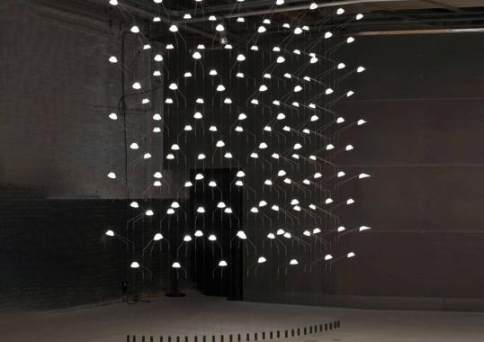 Подвесной светильник модель Liiu Lighting System от фабрики Luceplan image 1