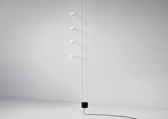 Торшер модель Liuu Floor Lamp от фабрики Luceplan