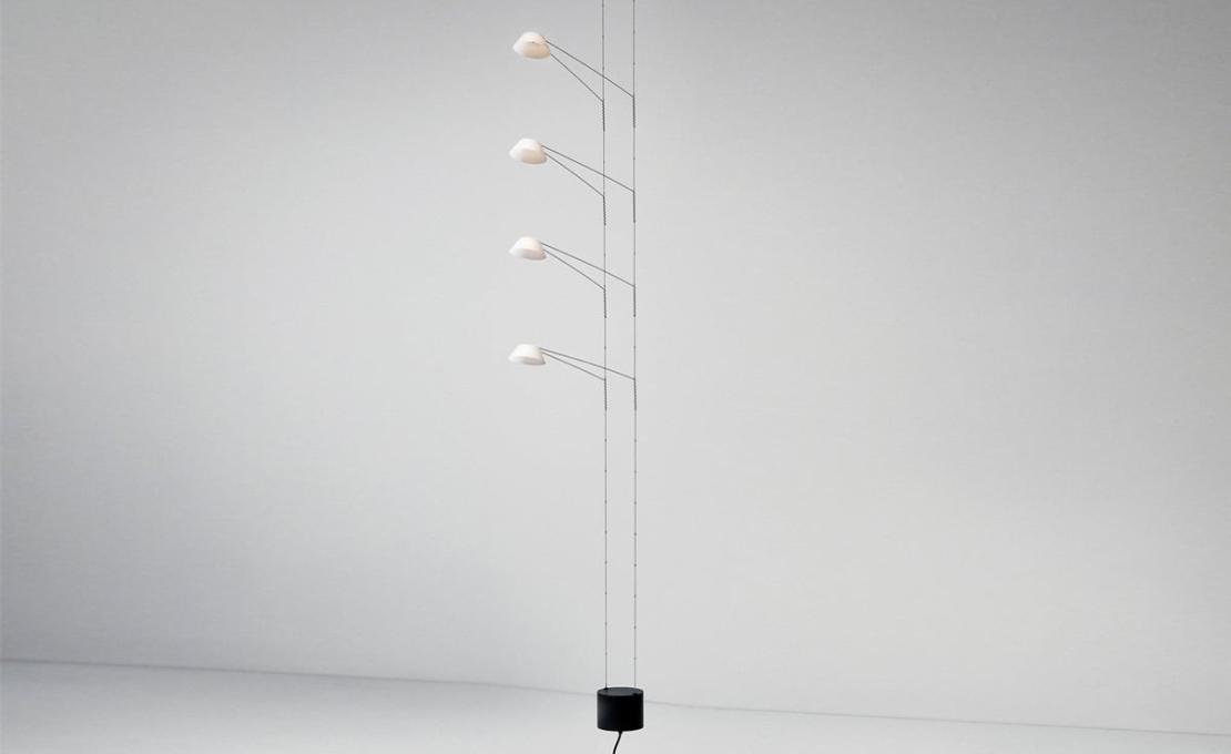 Торшер модель Liuu Floor Lamp от фабрики Luceplan