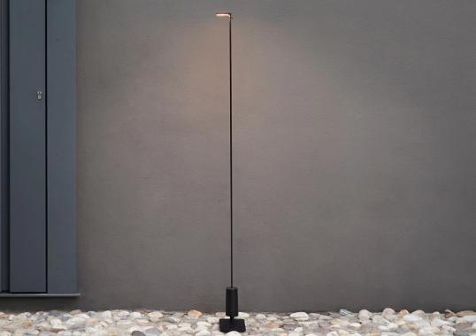 Торшер модель Flia Outdoor Floor Lamp от фабрики Luceplan