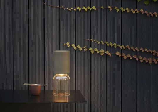 Настольная лампа модель Nui Mini Table Lamp Rechargeable Outdoor от фабрики Luceplan