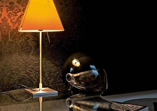 Настольная лампа модель Costanzina D13 pi. Lampada da Tavolo от фабрики Luceplan
