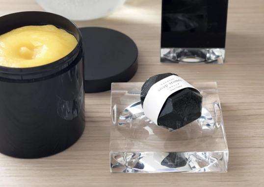 Аксессуар для ванной модель 240519 от фабрики Kartell