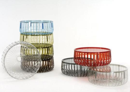 Журнальный столик модель panier от фабрики Kartell