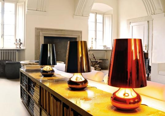 Настольная лампа модель cindy lampada от фабрики Kartell