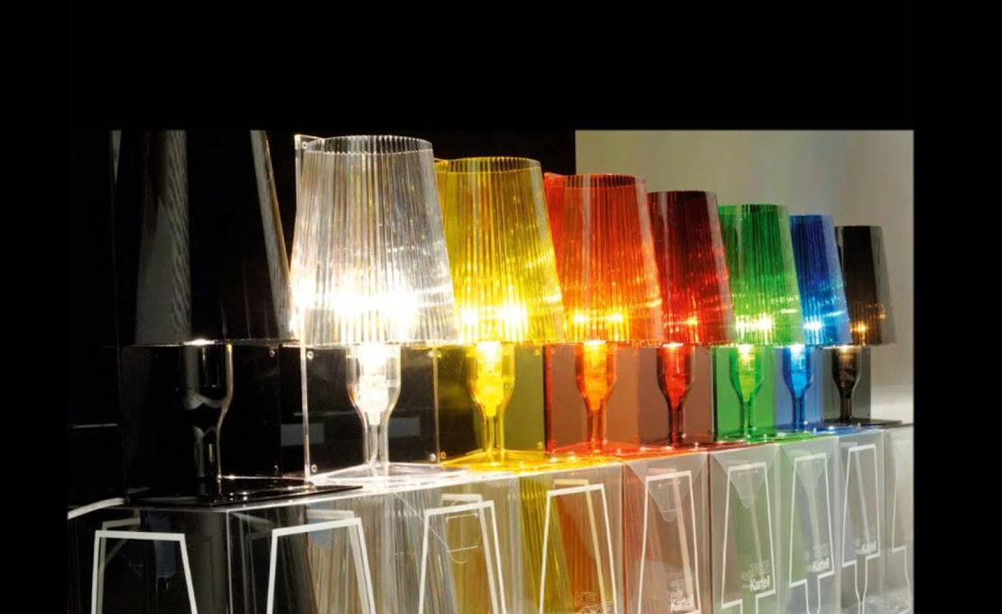 Настольная лампа модель take lampada от фабрики Kartell