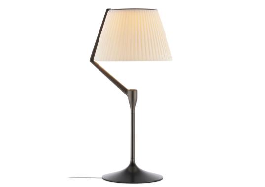 Настольная лампа модель 902723 от фабрики Kartell