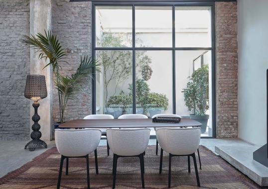 Торшер модель Kabuki Floor Lamp от фабрики Kartell