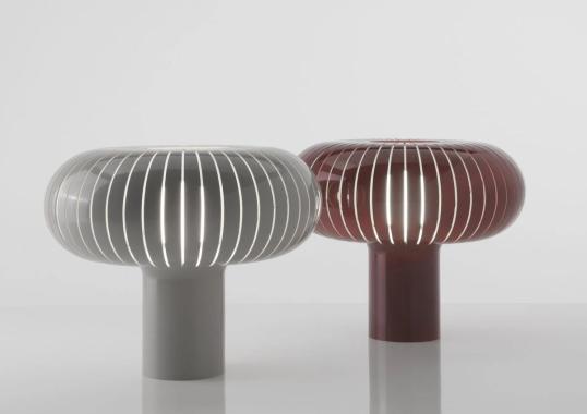 Настольная лампа модель Teresa Table Lamp от фабрики Kartell