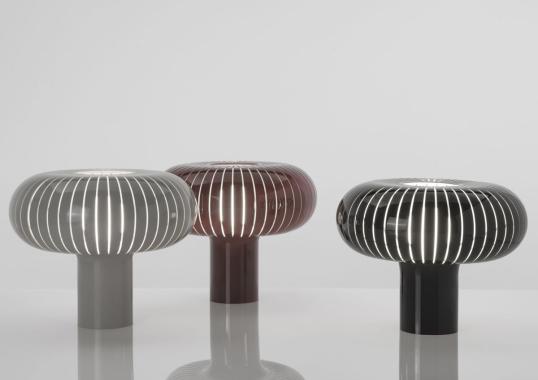 Настольная лампа модель Teresa Table Lamp от фабрики Kartell