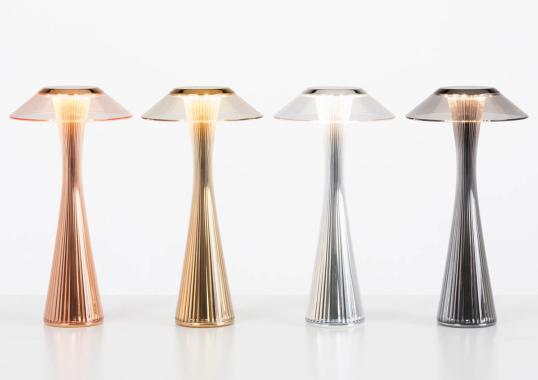 Настольная лампа модель Space Rechargeable Table Lamp Indoor/Outdoor от фабрики Kartell