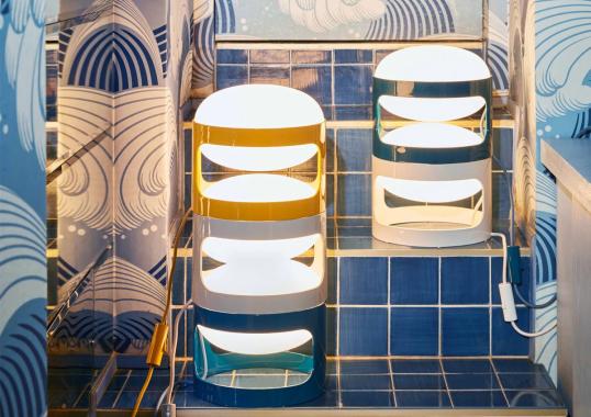 Настольная лампа модель KD28 Table Lamp от фабрики Kartell