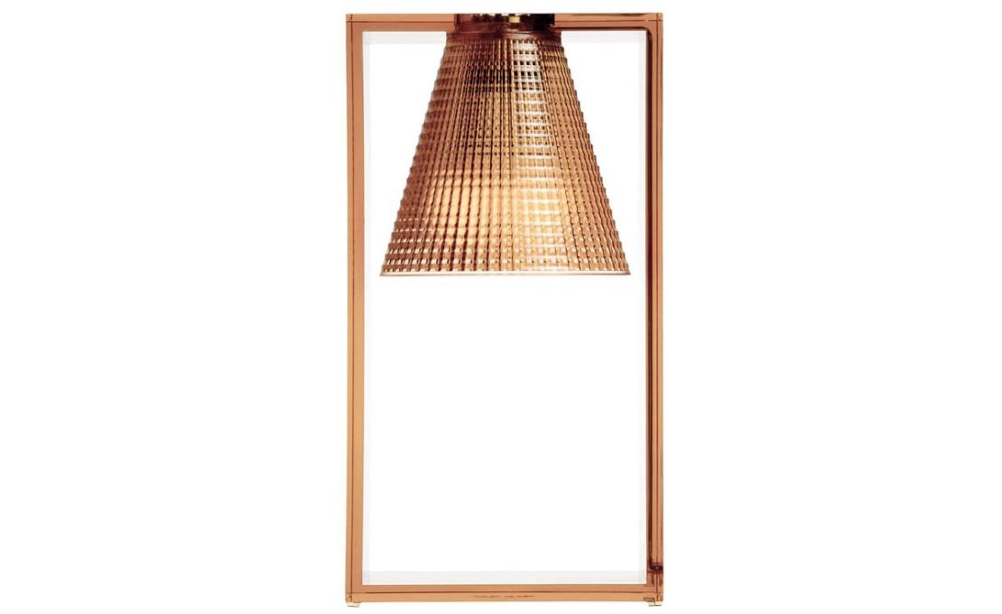 Настольная лампа модель Light Air - Lampada da tavolo sculturata Colori от фабрики Kartell