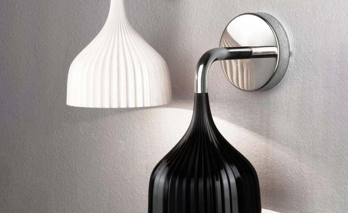 Бра модель E' Applique от фабрики Kartell