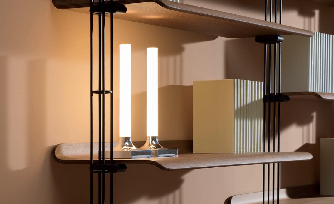 Настольная лампа модель Goodnight Battery Table Lamp от фабрики Kartell