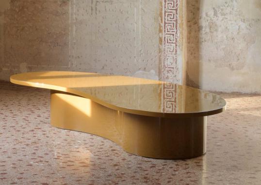 Стол модель ANTIBES фабрики Monography - дизайн Bernhardt & Vella