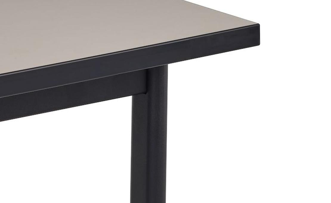 Письменный стол модель Mode Desk от фабрики Herman Miller