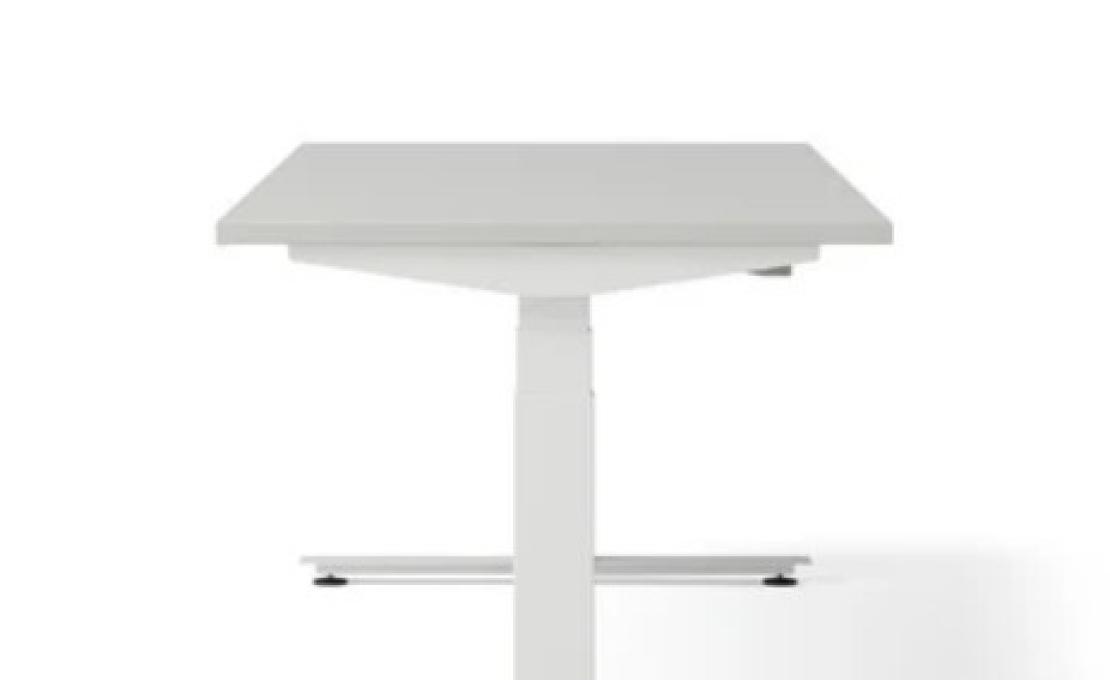 Письменный стол модель Nevi Sit-Stand Desk от фабрики Herman Miller