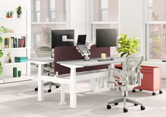 Письменный стол модель Nevi Link Desk от фабрики Herman Miller