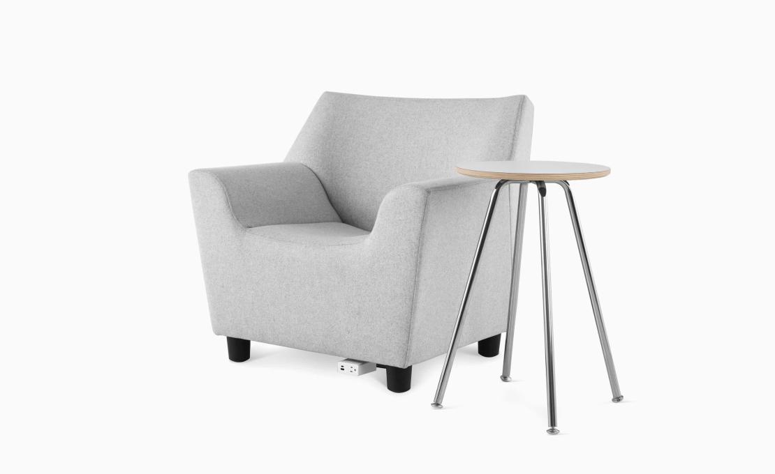 Кресло модель Swoop Lounge Chair от фабрики Herman Miller