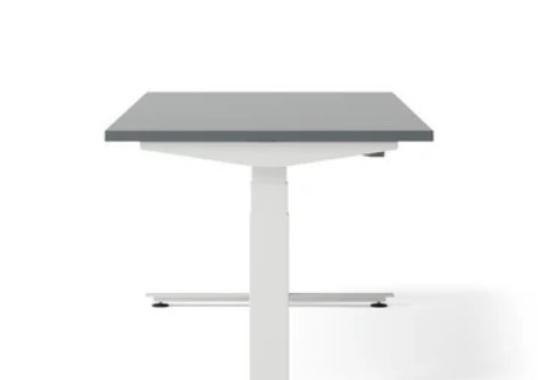 Письменный стол модель Nevi Sit-Stand Desk от фабрики Herman Miller