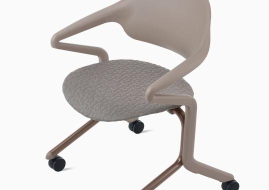 Стул Fuld Stackable Chair от Herman Miller image 2