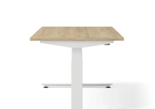 Письменный стол модель Nevi Sit-Stand Desk от фабрики Herman Miller