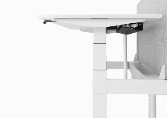Письменный стол модель Nevi Link Desk от фабрики Herman Miller